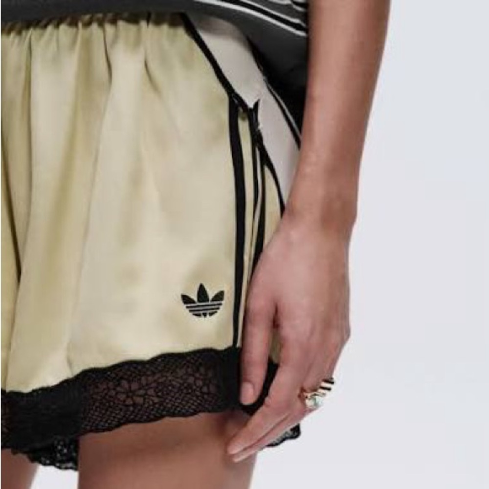 ASOS x Adidas Women’s Lace-Trim Shorts in Butter Yellow NWT